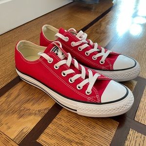 Converse Chuck Taylor All Star Classic Low Top Sneakers in Red